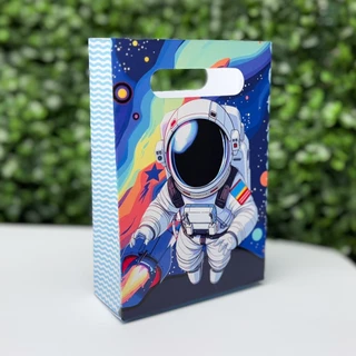 10 UN | Sacolinha para Lembrancinha infantil Astronauta Galáxia