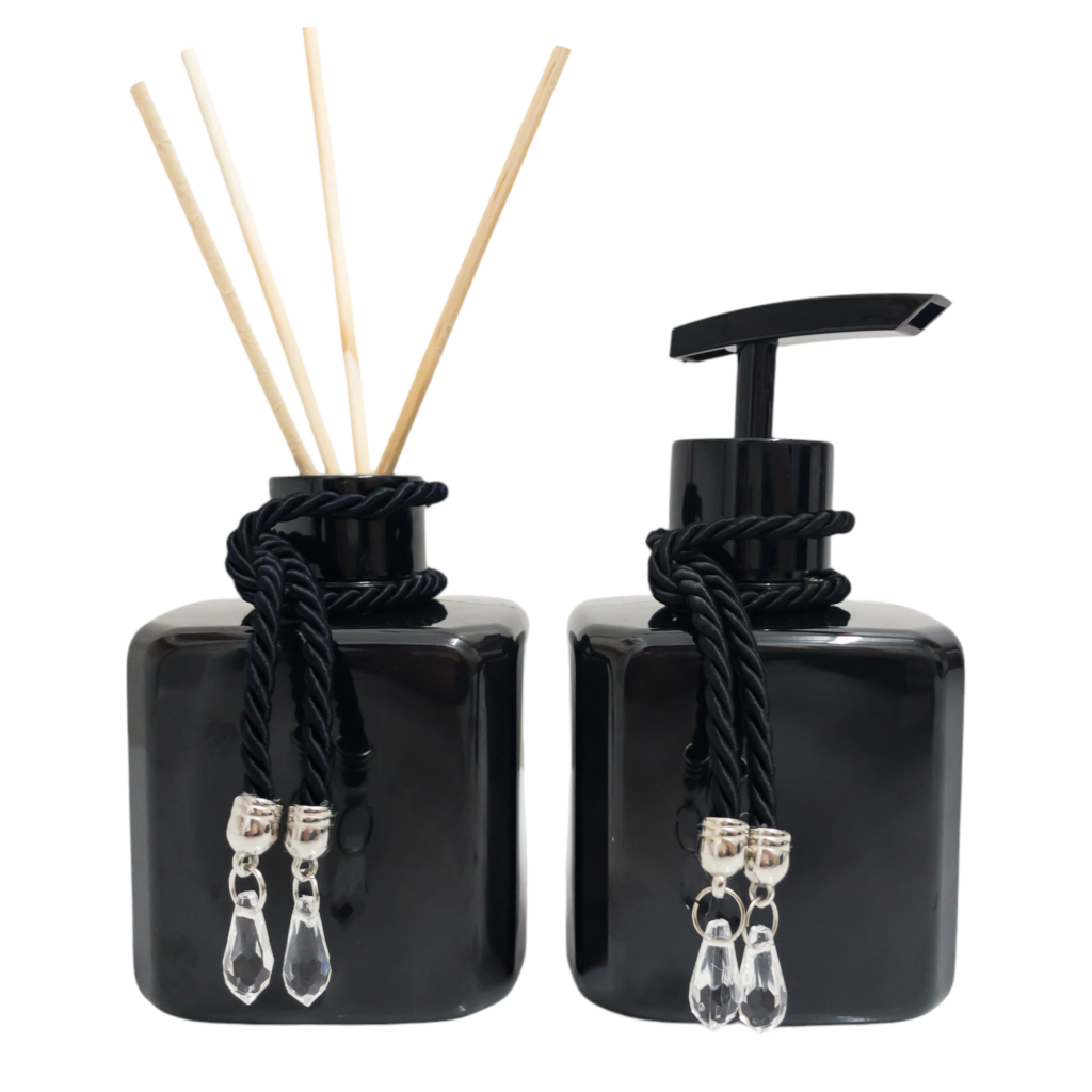 Banheiro Kit Frasco Plástico Preto Com Tampa Preta e Enfeite Difusor ...