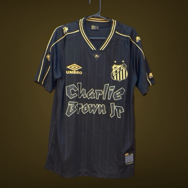 Santos Charlie brown 24
