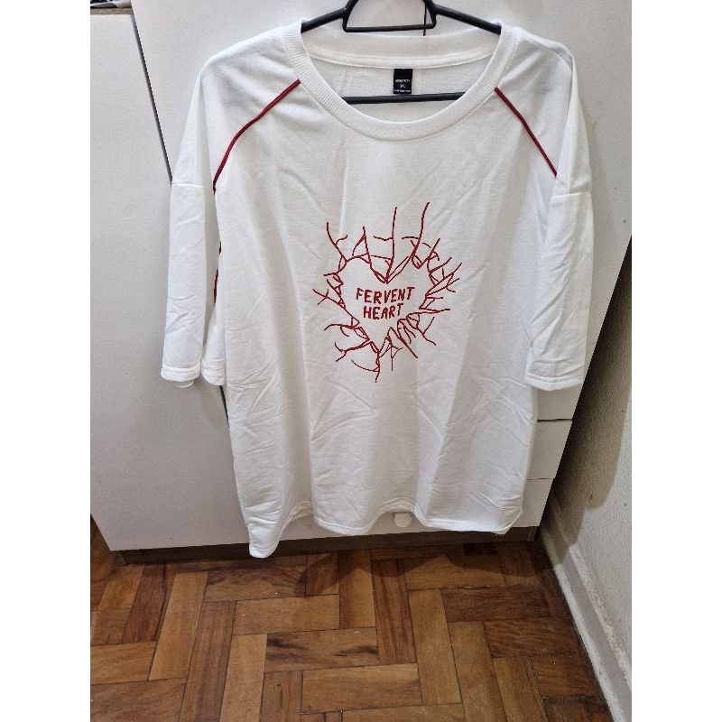 ショートスリーブポケットハートTシャツ