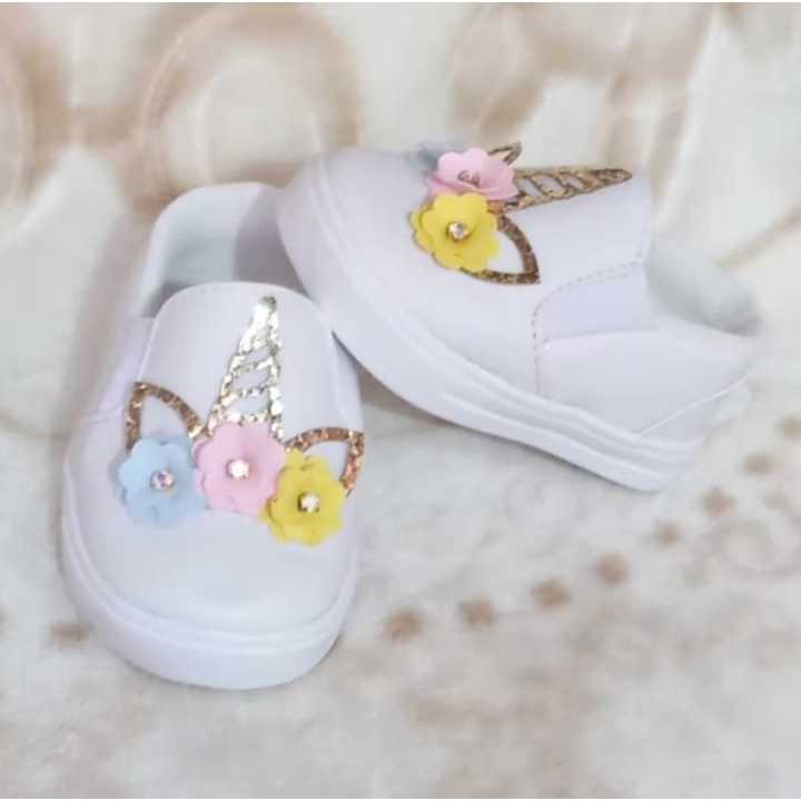 Tênis de bebê unicórnio branco calce fácil menina infantil