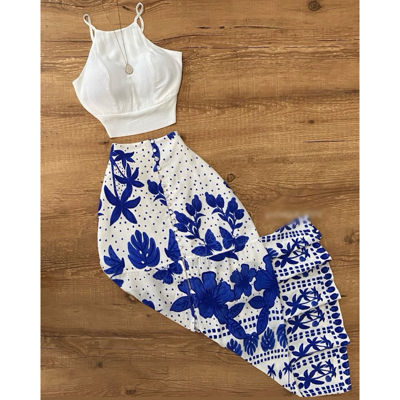 Conjunto saia longa fenda e botões e cropped feminino