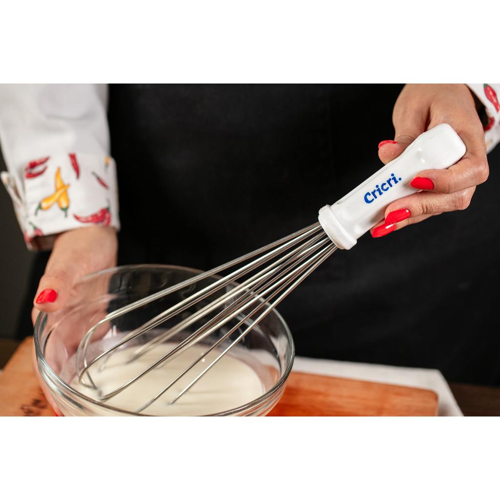 Fouet Profissional 30cm Branco Cricri Batedor Inox Fue Doces