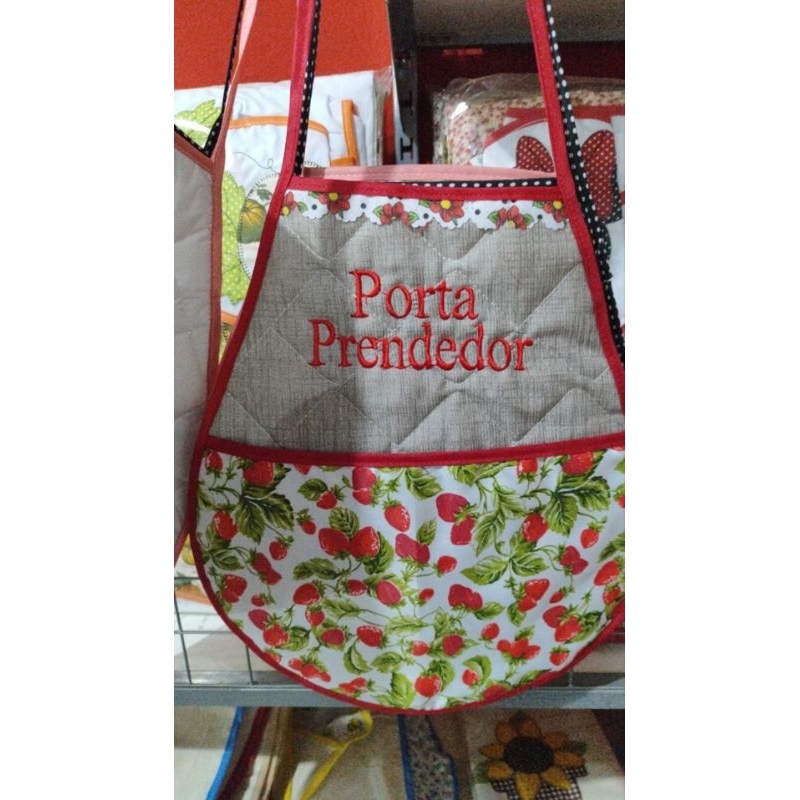 porta prendedor bordado com bolso estampado variados