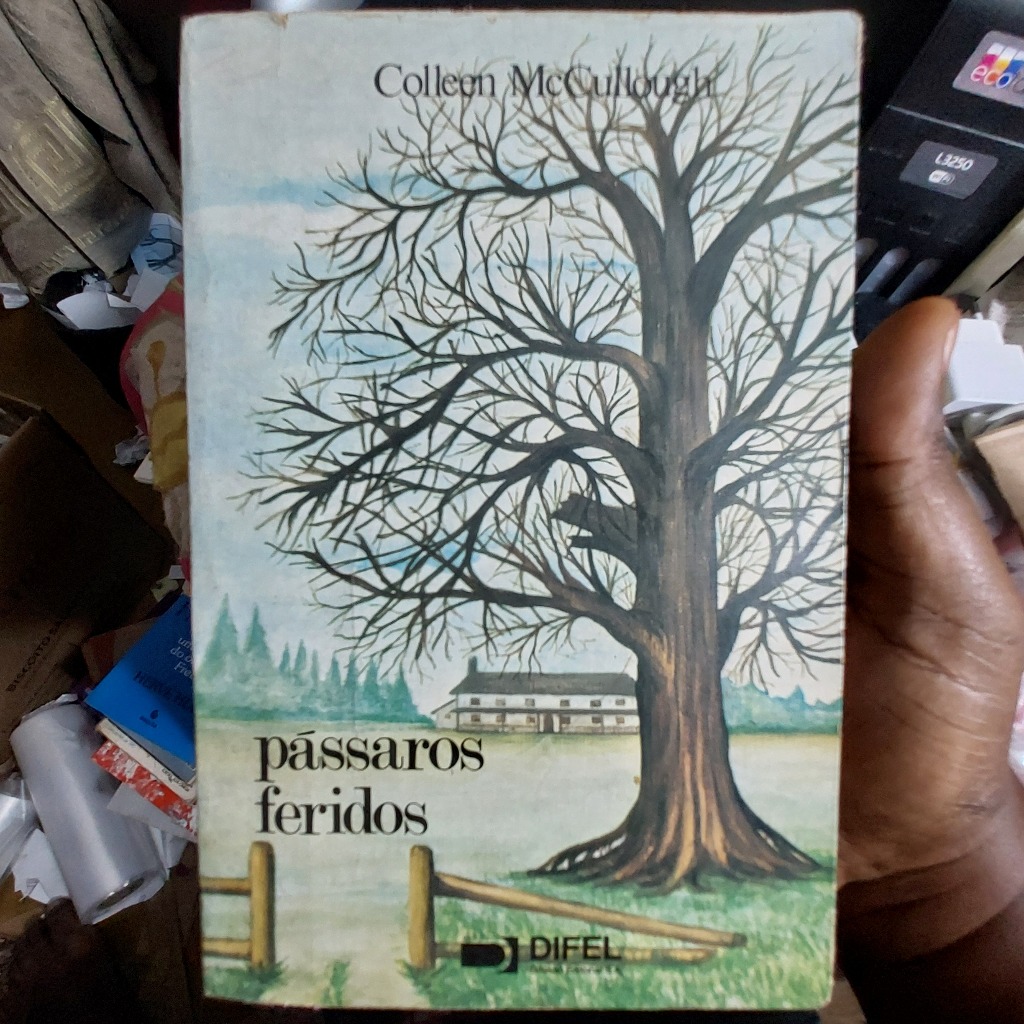 Livro - Pássaros Feridos - Colleen McCullough | Shopee Brasil