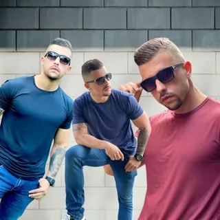Kit C/ 3 Camiseta Modal Masculina Versatilidade e Elasticidade