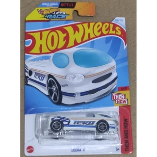 HOT WHEELS THEN AND NOW - TESLA ROADSTER / DEORA II / CHEVY SILVERADO