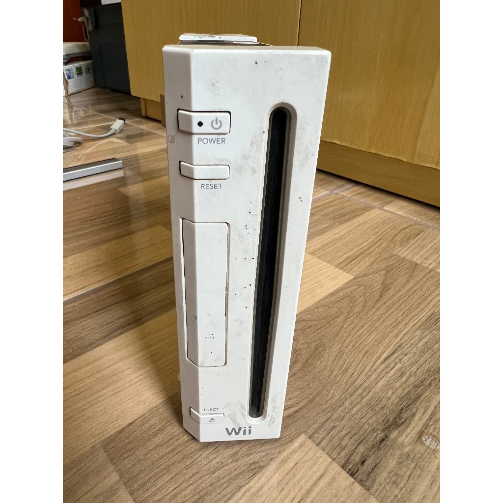 Nintendo Wii console com fonte, cabo AV, bar, suporte e jogos em DVD