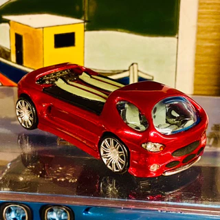 Hot Wheels Deora II Customizado - Vermelho Maçã Candy Cromado Lindissimo