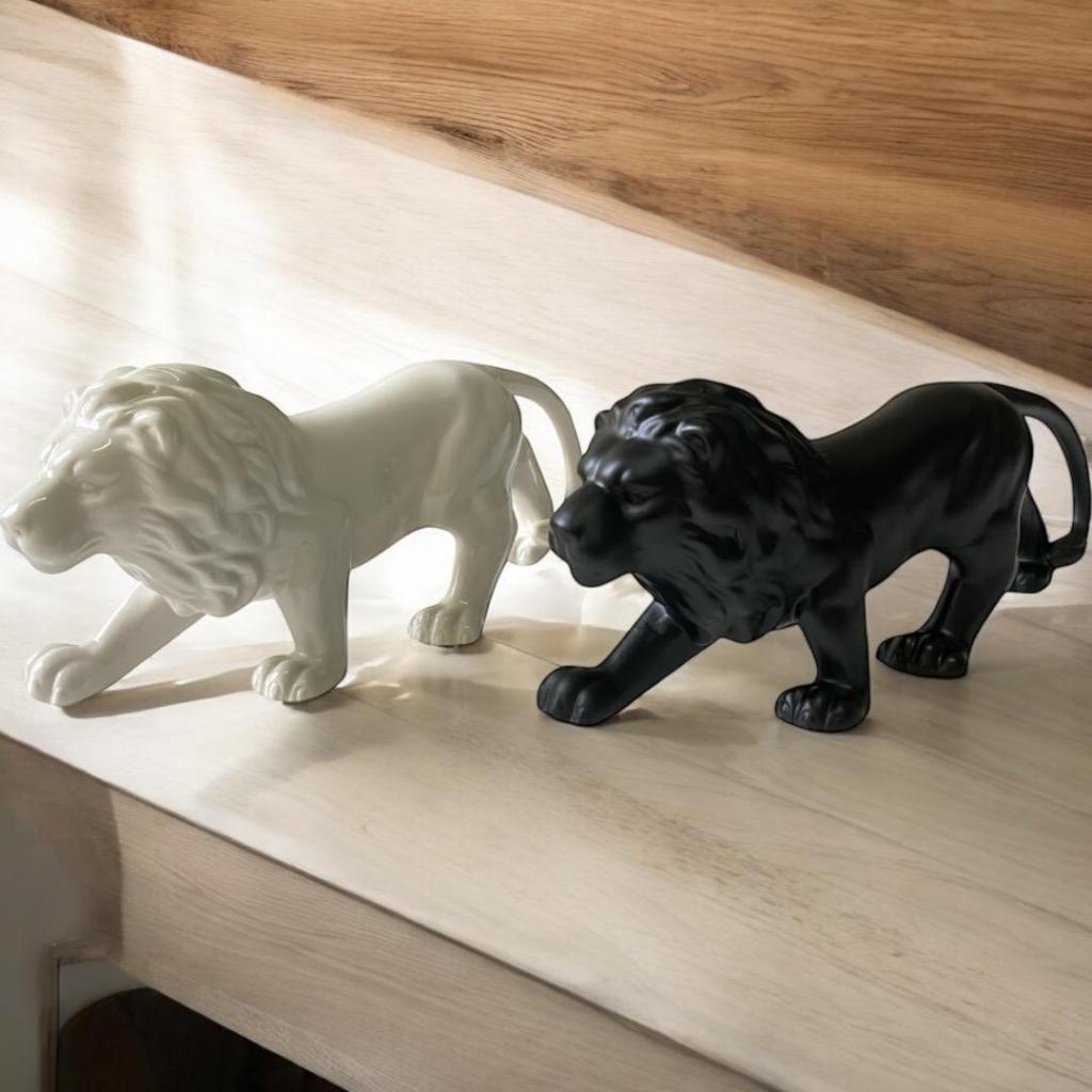 Enfeite Mesa Leão Porcelana Preto ou Branco Fosco Brilhoso Luxo 22X9.5X8.5CM YOUBAI