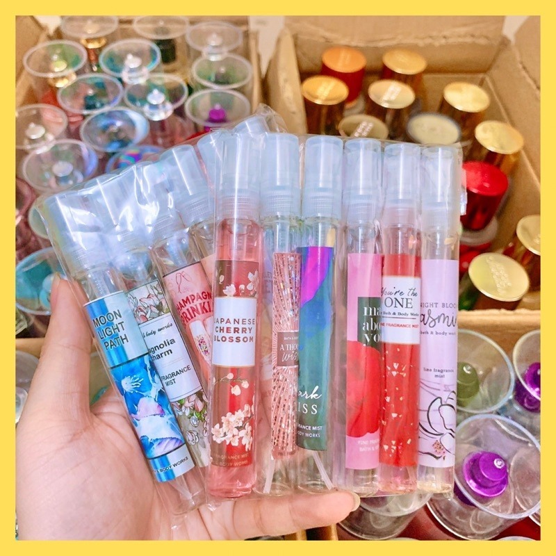 専用 Victoria's Secret Bath & Body Works Body Splash Bath Body Works Pure Wonder 236ml : Marcas