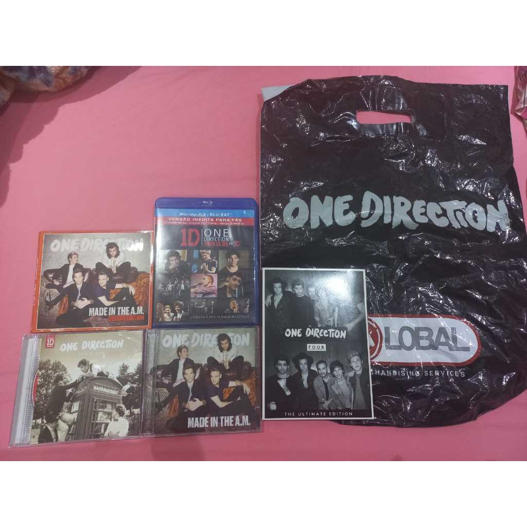 Kit One Direction Cds e Bluray com sacola da tour | Shopee Brasil