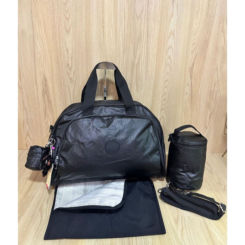 Kipling camama sales