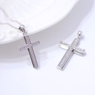 Colar em Banhado a prata 925 com pingente de cruz cravejado com zircônias cristal corrente veneziana V15