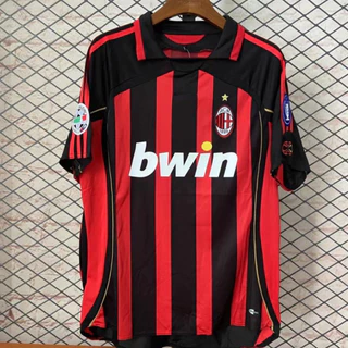 Camisa Time De Futebol Retrô Time Europeu Tradicional Branca E Preta Nome Atrás Gola Polo
