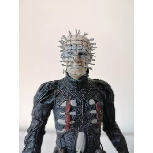 NECA HELLRAISER SERIES ONE ピンヘッド フィギュア Neca Clive Barker Hellraiser Series 1 - Pinhead - Figure Cenobit