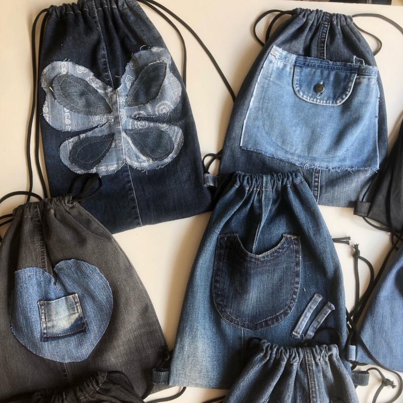 bolsa mochila jeans / Sacochila upcycling / modelos variados / brechó