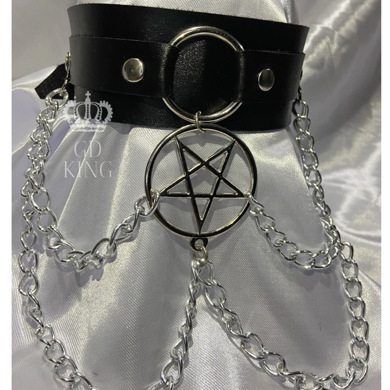 Choker Correntes e Pentagrama