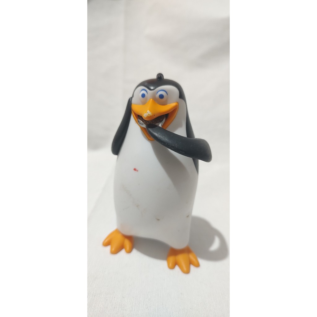 Boneco Rico Pinguins de Madagascar Burguer King 2016 12cm | Shopee Brasil