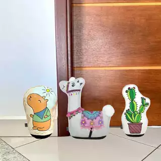 Peso de Porta Capivara Lhama Cactus Miau Salchi Almofada Decorativa Aparador para Porta