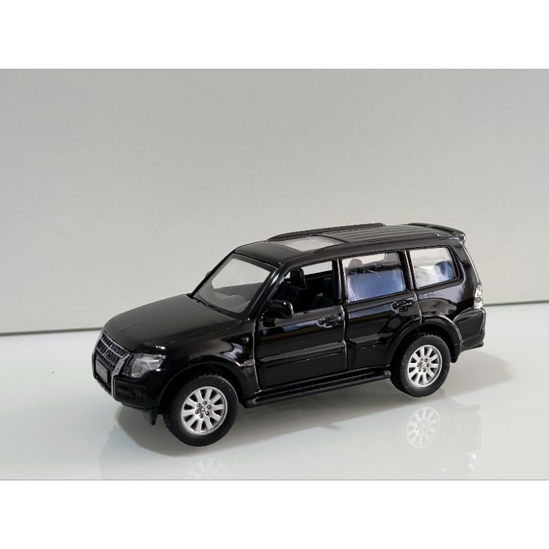 MINIATURA CARRINHO JEEP MITSUBISHI PAJERO 4WD TURBO | Shopee Brasil