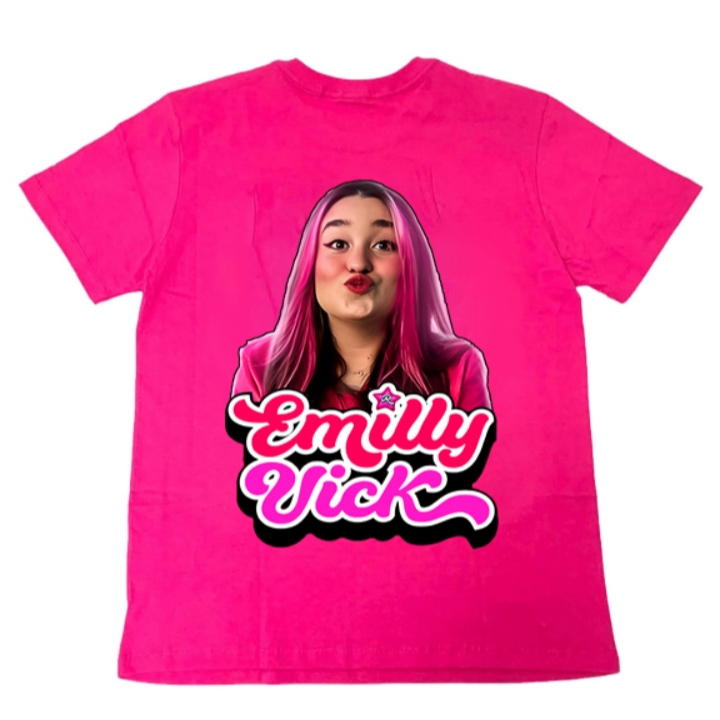 camiseta-rosa-emily-vick-foto-youtuber-infantil-shopee-brasil