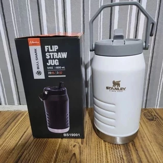 garrafa térmica Stanley de 1900ml