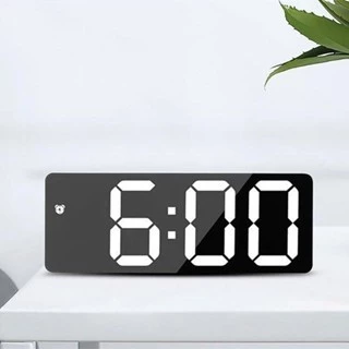 3d Led Relógio De Parede Digital / Design Moderno Luz Noturna Decoração Relógios / Mesa De Desktop Decoração De Casa