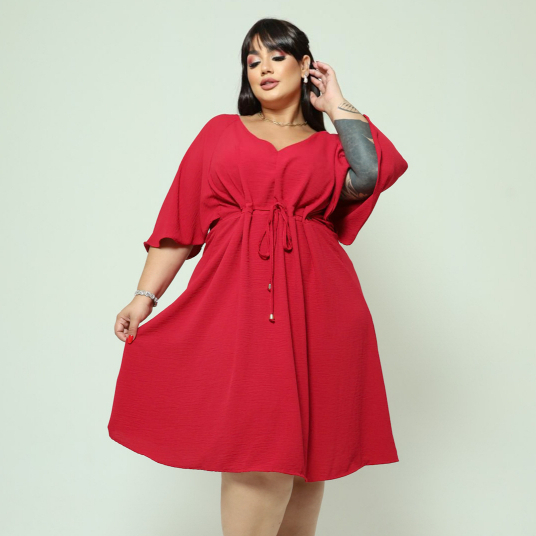 Vestido Curto Plus Size Ajustável