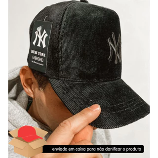 Boné NY Yankees Aveludado Lançamento Logo Bordado Tradicional - Aba Curva Fecho Pinos Plásticos