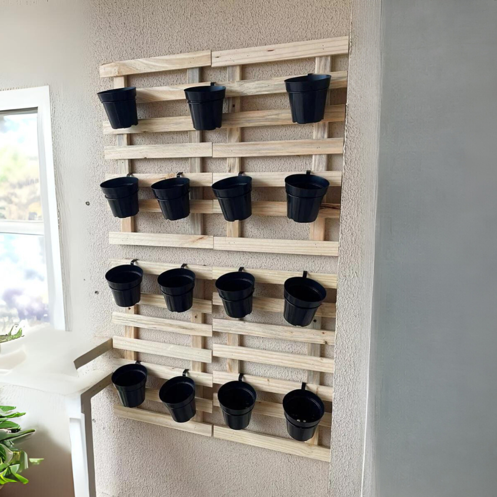 Kit 3 Floreiras Vertical de Plantas Com Suporte e Parafusos