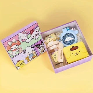 Caixa de presente Temático 4 em 1 Kit Copo Carteira Chaveiro Ventilador de Mão Hello Kitty Kuromi