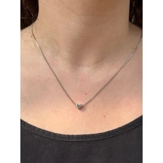 Colar Com Pingente De Coração Delicado Banhado Em Níquel 45cm