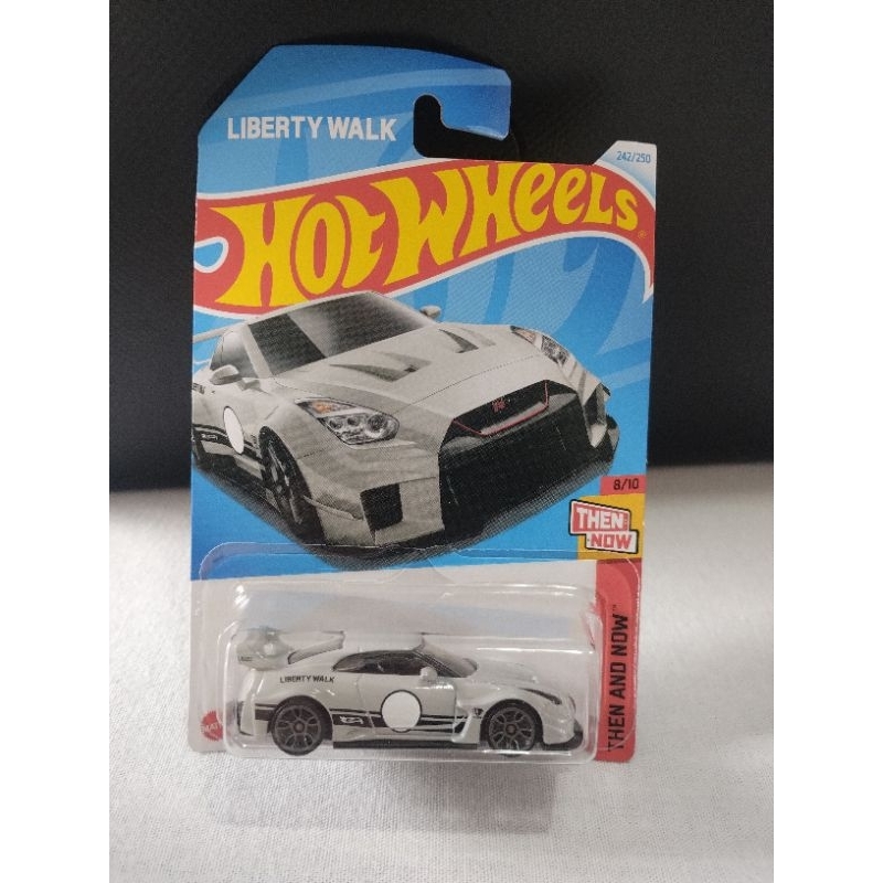 HotWheels Nissan 35GT-RR ver.2 liberty walk lote P 2024