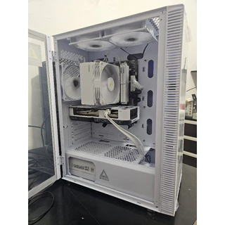 Pc Gamer rtx 4060 + 10400f 16gb ram