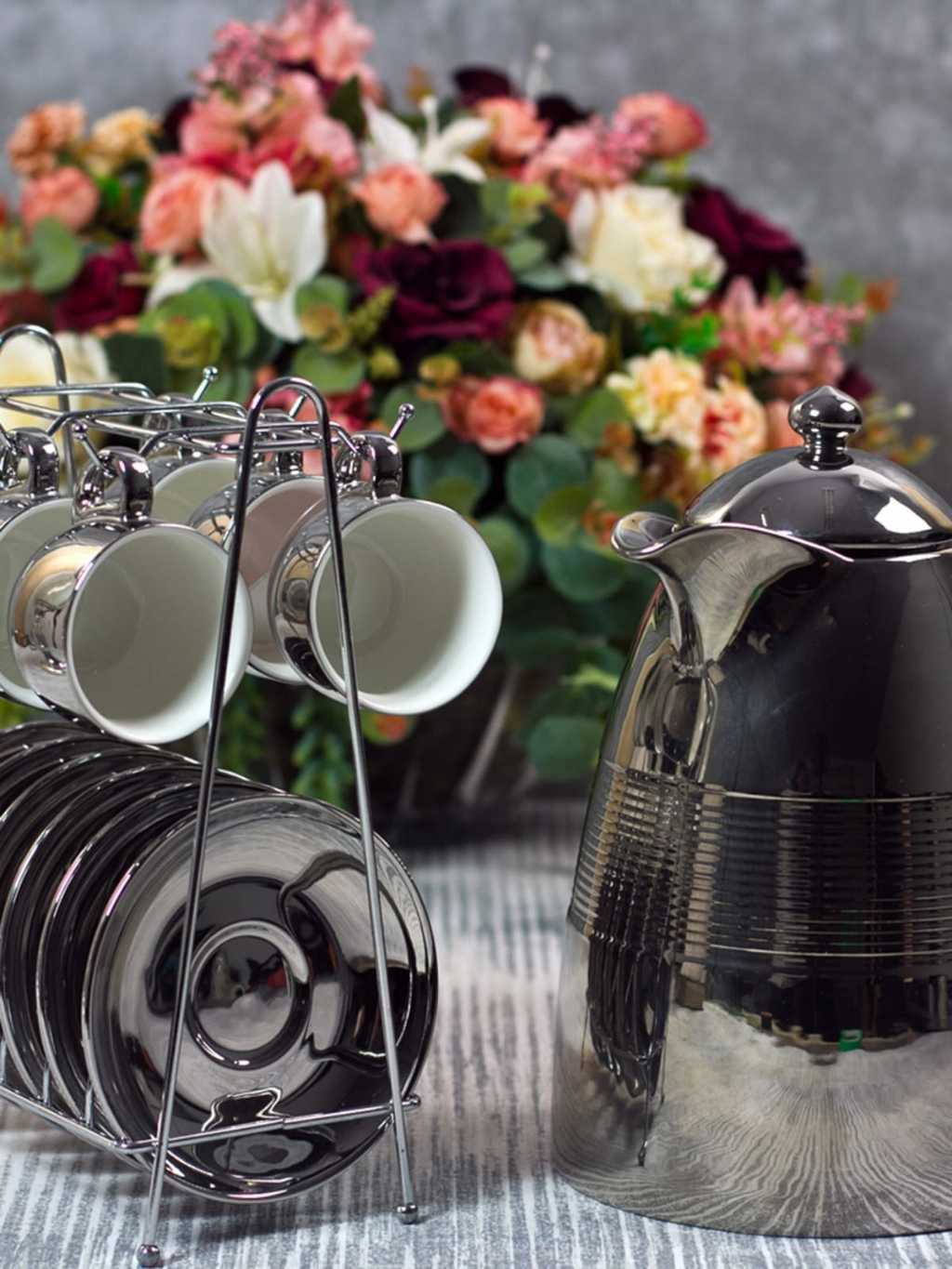 Conjunto 6 Xícaras de Café com Pires de Porcelana e Suporte Versa
