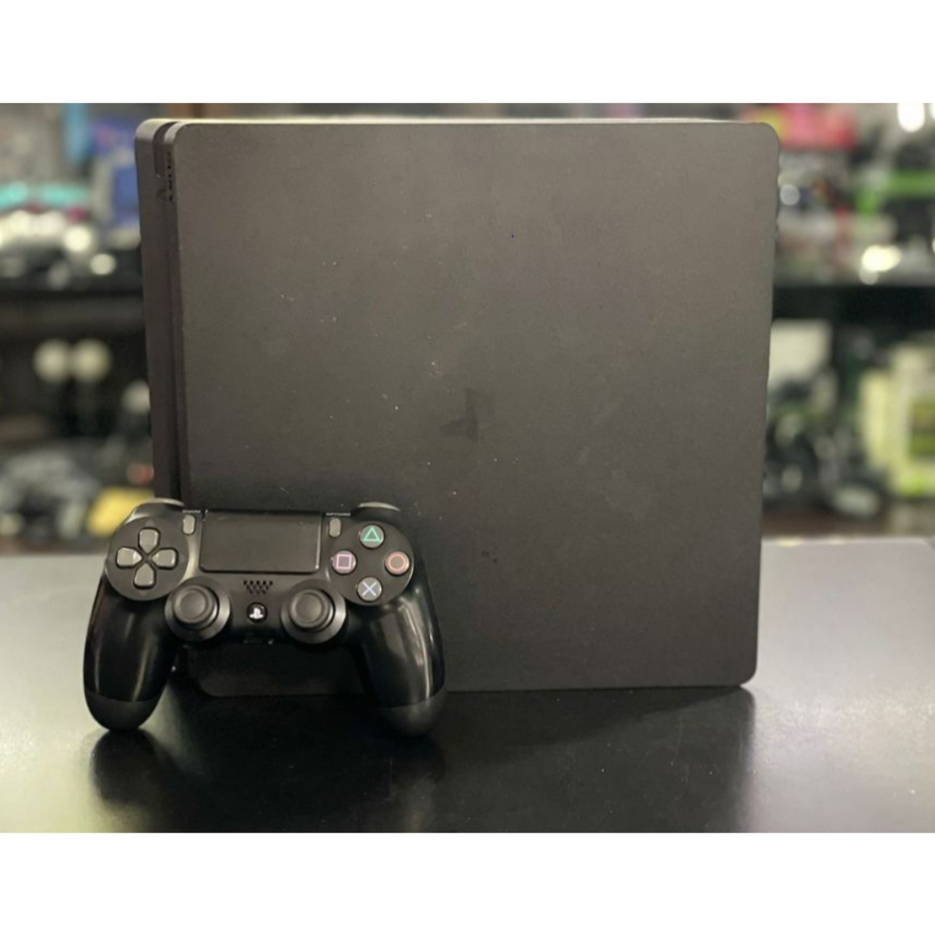 Playstation 4 Slim 01Tera 01 Controle s/fio Original + 1 jogo físico de brinde produto usado