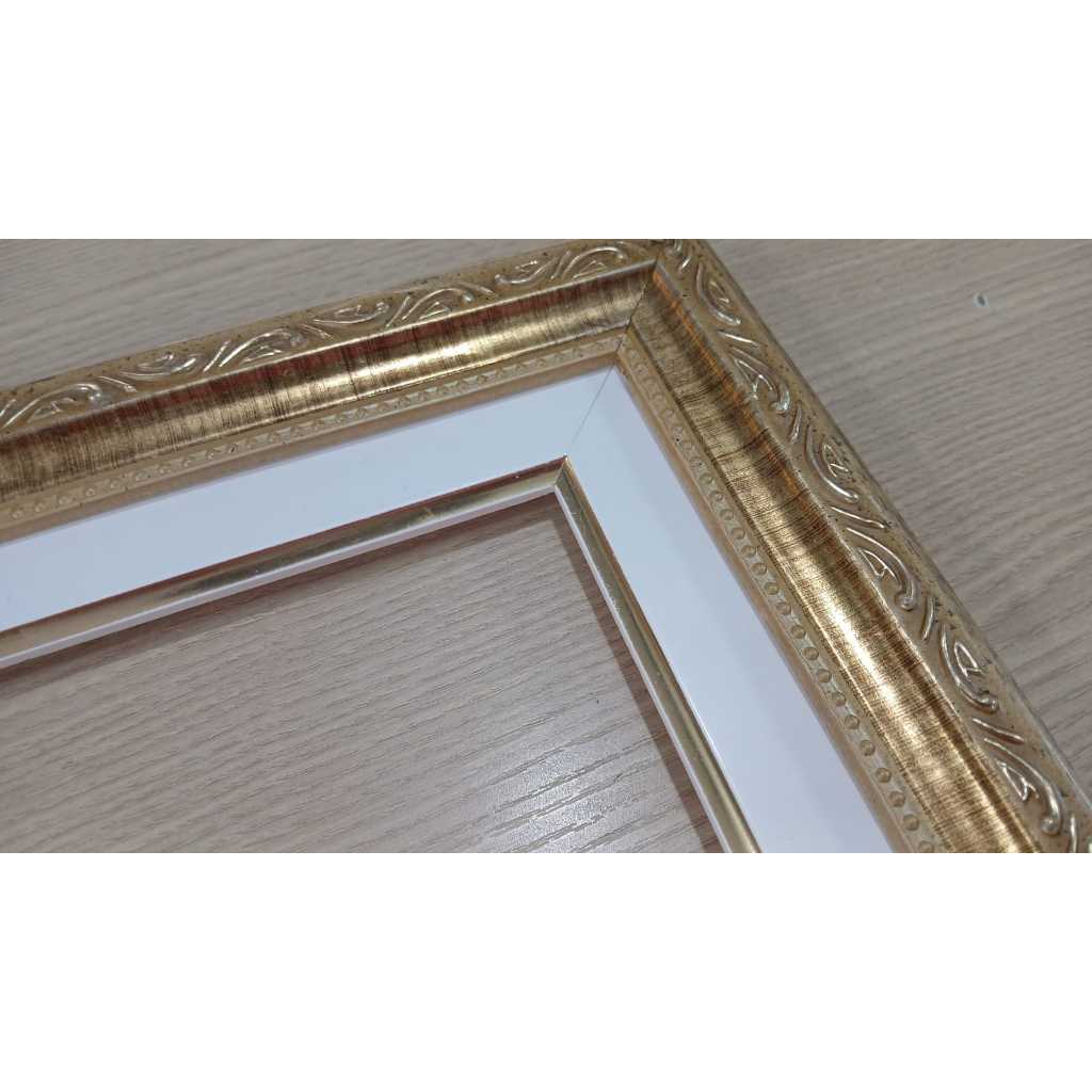 Moldura com Paspatur 50x70 para Tela