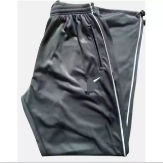 Calça Chimpa Listrada com Elastico na Cintura Modelo Chimpa Flanelado Tecido Grosso