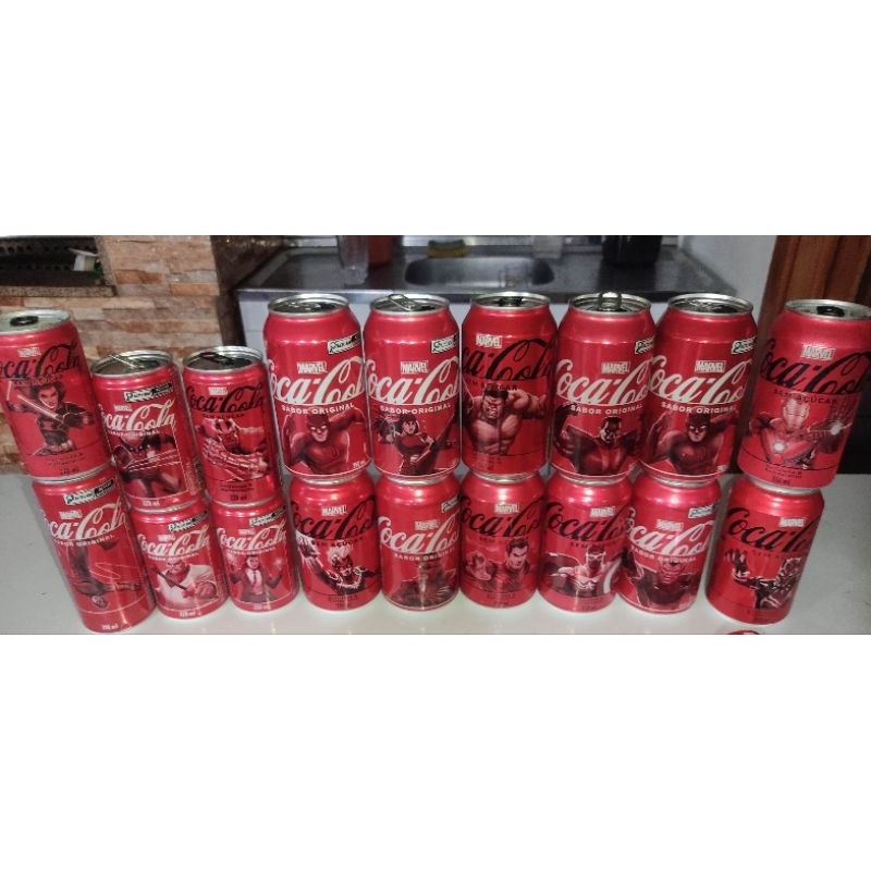Latas coca cola Marvel