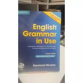 LIVRO ENGLISH GRAMMAR IN USE - - C/CD - RAYMOND MURPHY - ENS DE IDIOMAS