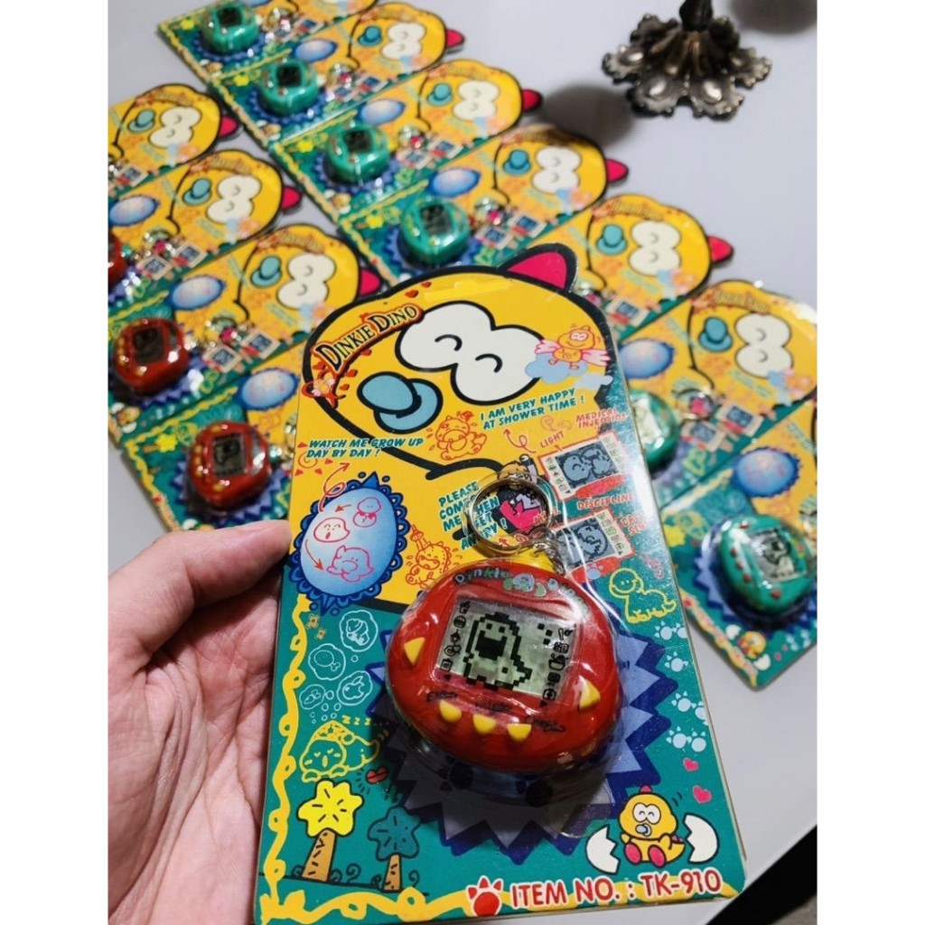 Tamagotchi Bichinho Virtual Dinkie Dino Original (versão americana