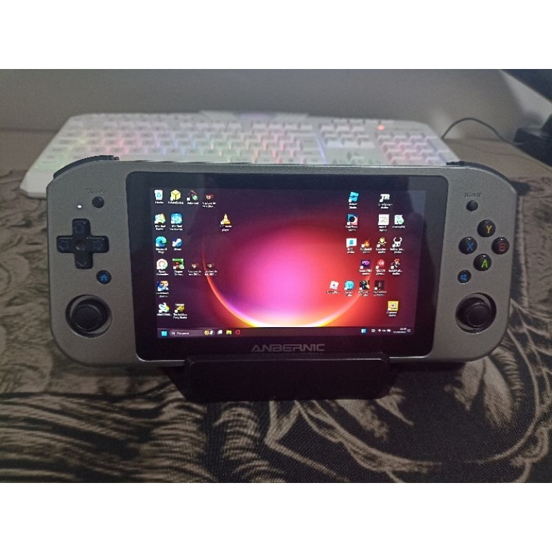 anbernic win600 16GB ram 512GB memoria