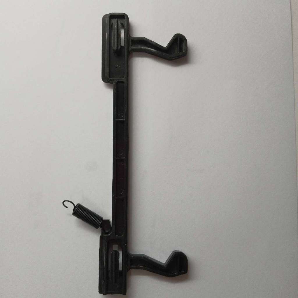 Kit Trava de Porta + Mola do Microondas Electrolux ME28X | Shopee Brasil