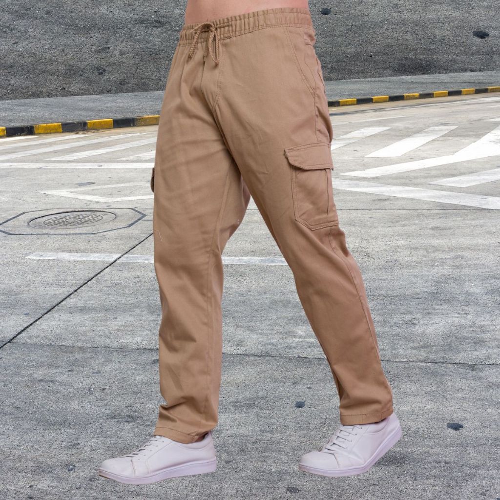 Calça cargo masculina e feminina com 6 bolsos cordão largo punhos elásticos ajustáveis direto da fábrica envio em 24 horas