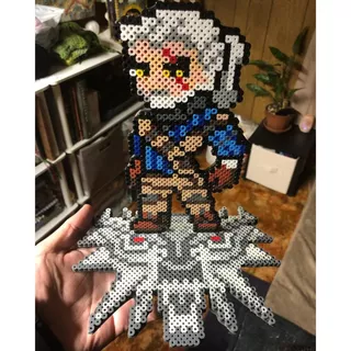 ímã / Totem Geralt do The Witcher em Pixel Art
