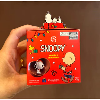 Caixa cubo Miniatura Snoopy Colecionavel 47g Chocolate Cacau Show ao Leite