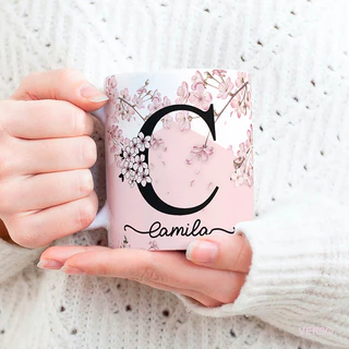 Caneca Com Inicial e Nome Floral Personalizada Presente Criativo Temos Todas Letras Iniciais