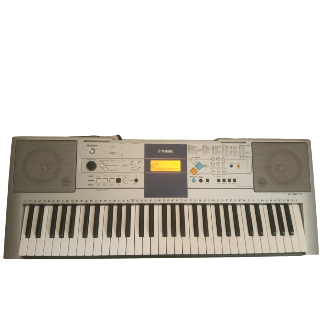 【YAMAHA・PSR-E323】ｷｰﾎﾞｰﾄﾞ販売中 Yamaha PSR-E323 Teclado portátil sensível ao toque com 61 teclas