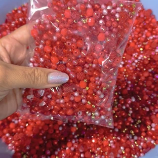 Kit 150gramas Miçangas Contas Acrílicas Pérolas para Bordados Artesanato em Geral Mix Vermelho Natal